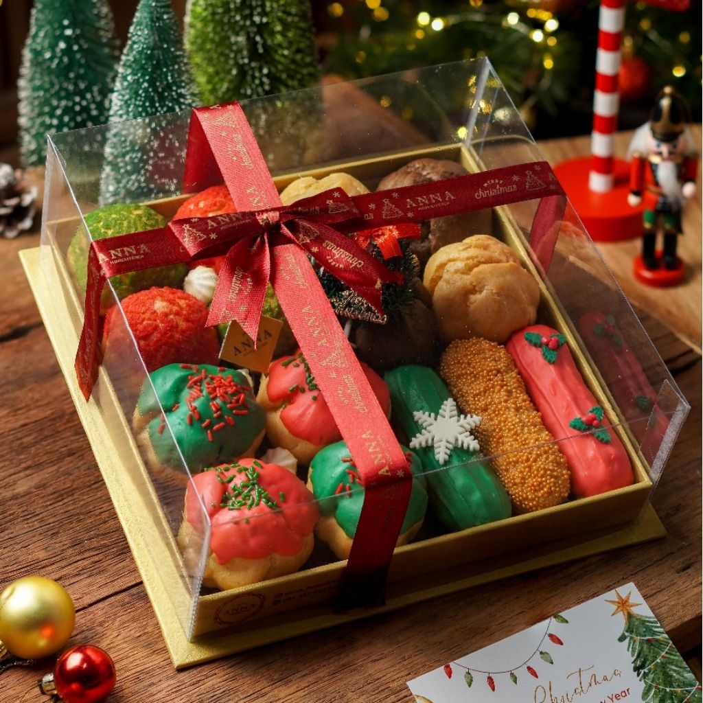 Combo Eclair Choux Christmas Hampers / Hampers Eclair Soes Craqueline Edisi Natal / Hampers Kue Nata