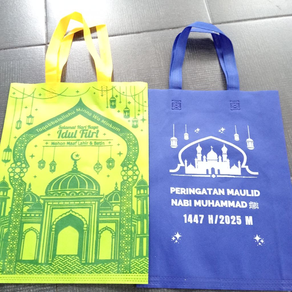 [EXPRESS] TAS 30*40 BERTALI SABLON 1 SISI 1 WARNA BISA PILIH WARNA TAS DAN WARNA TINTA SABLON BERTAL