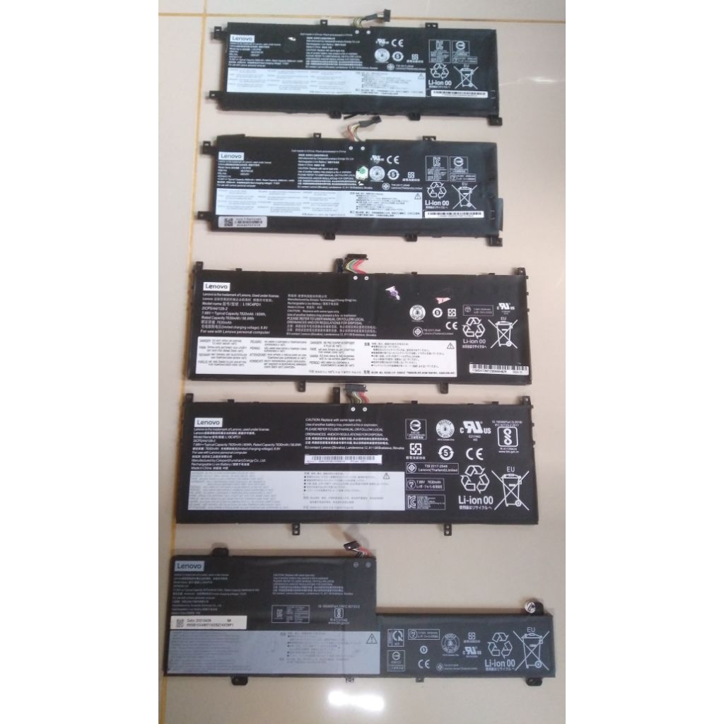 Baterai Polymer Bekas Laptop Merk Lenovo mati untuk kanibalan