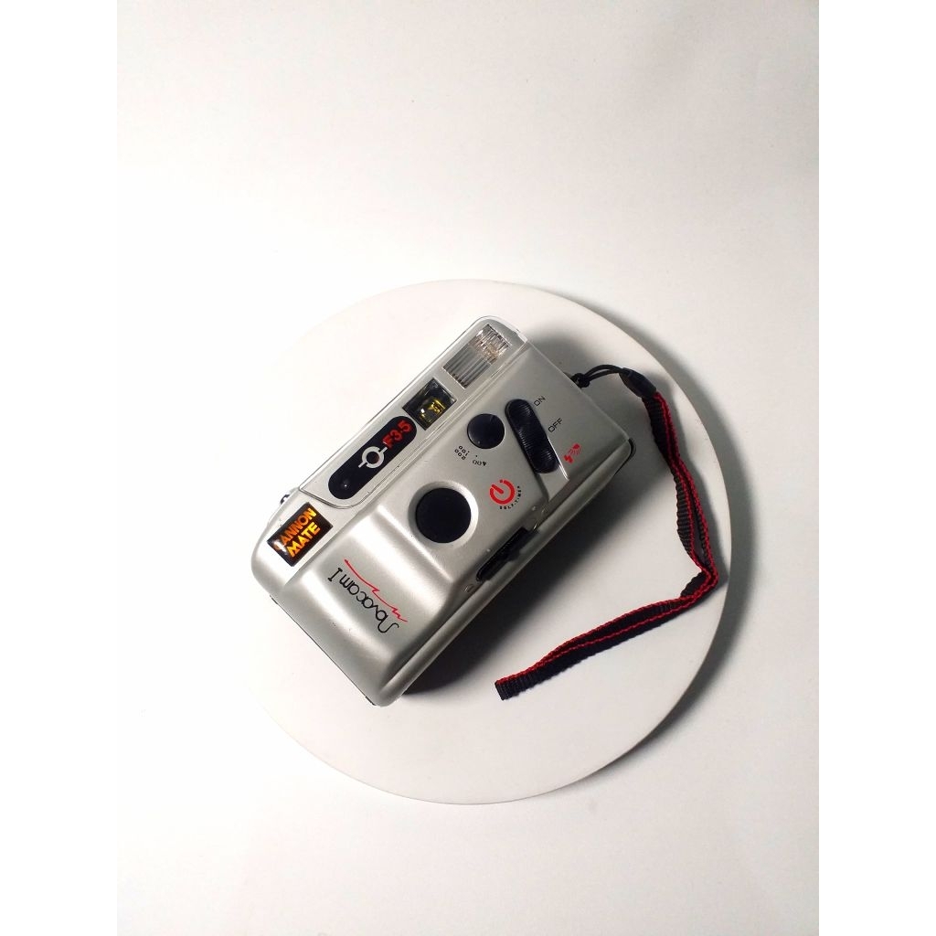 Kamera Analog Canon Mate Novacam