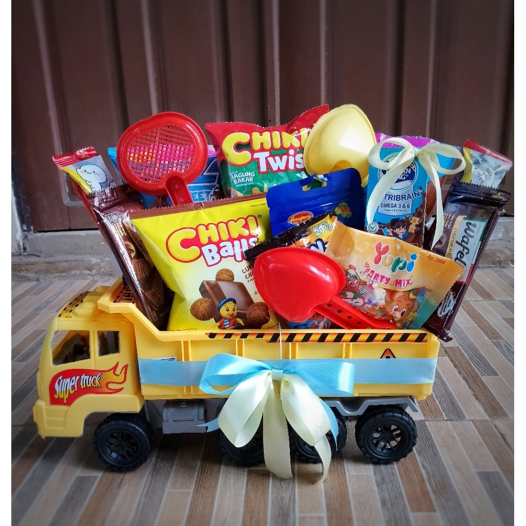 TRUK SNACK KADO ULTAH KADO ANAK COWOK KADO SNACK UNIK