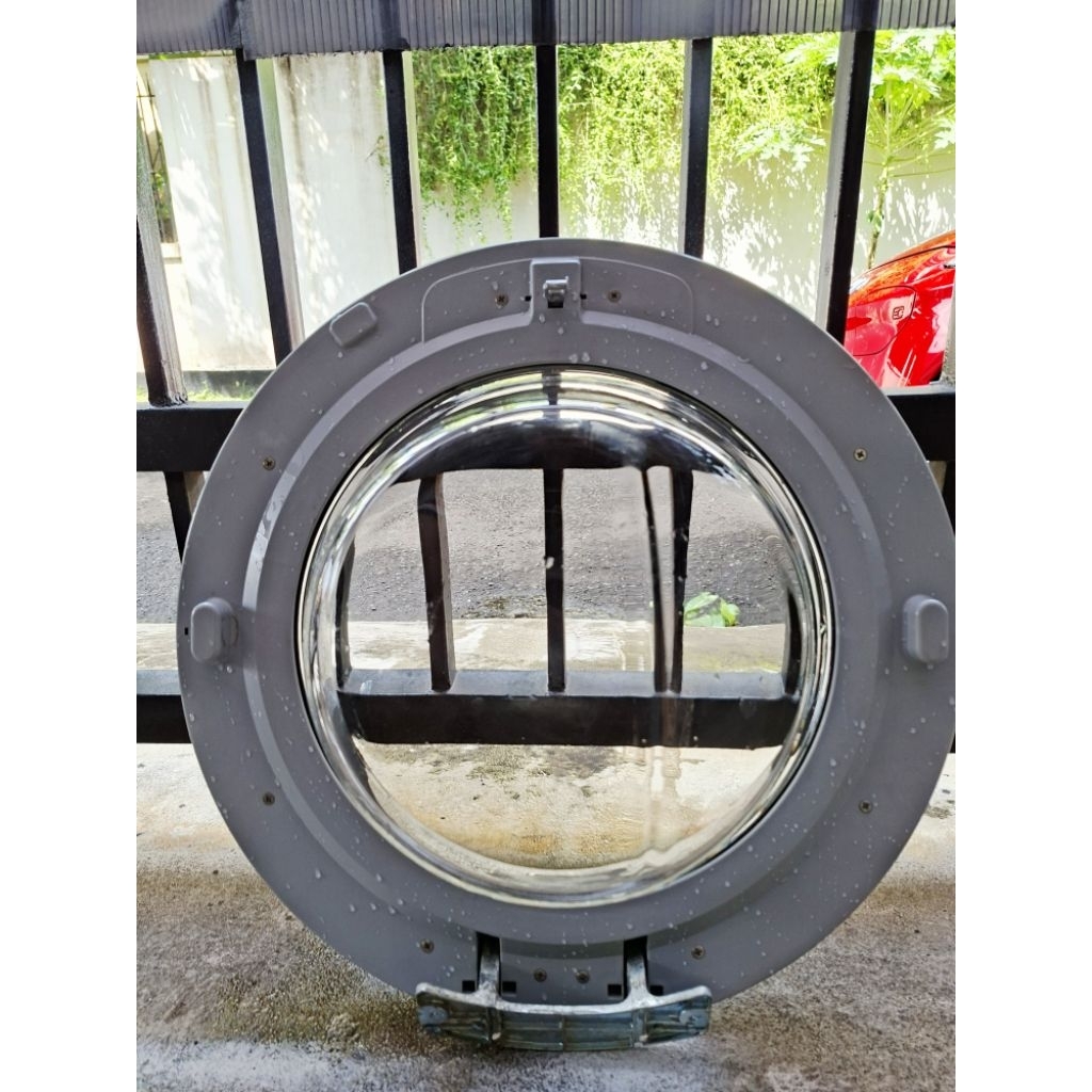 Pintu mesin Cuci LG Front Loading 13 kg 8 kg