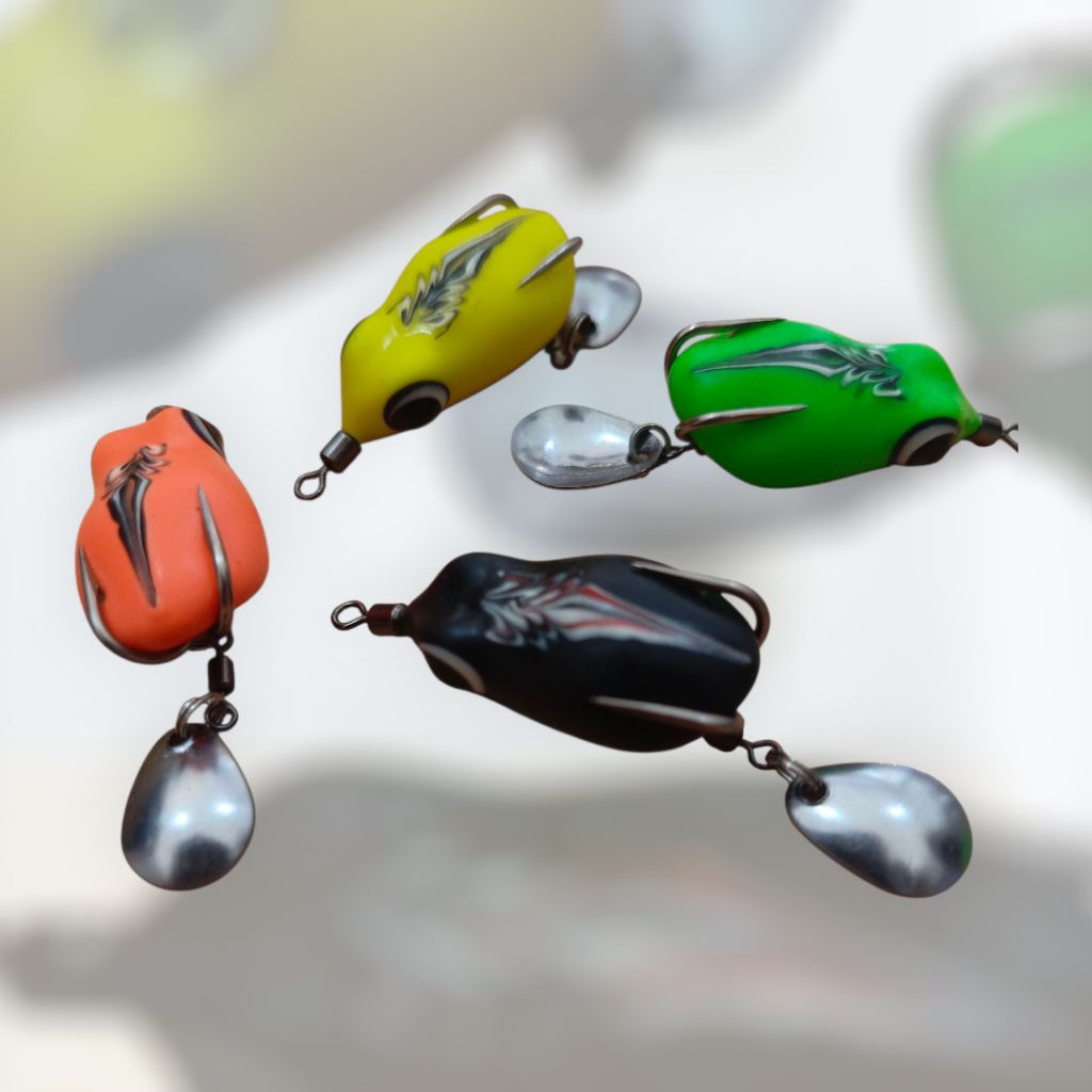 soft frog motif 2 3cm hook vmc