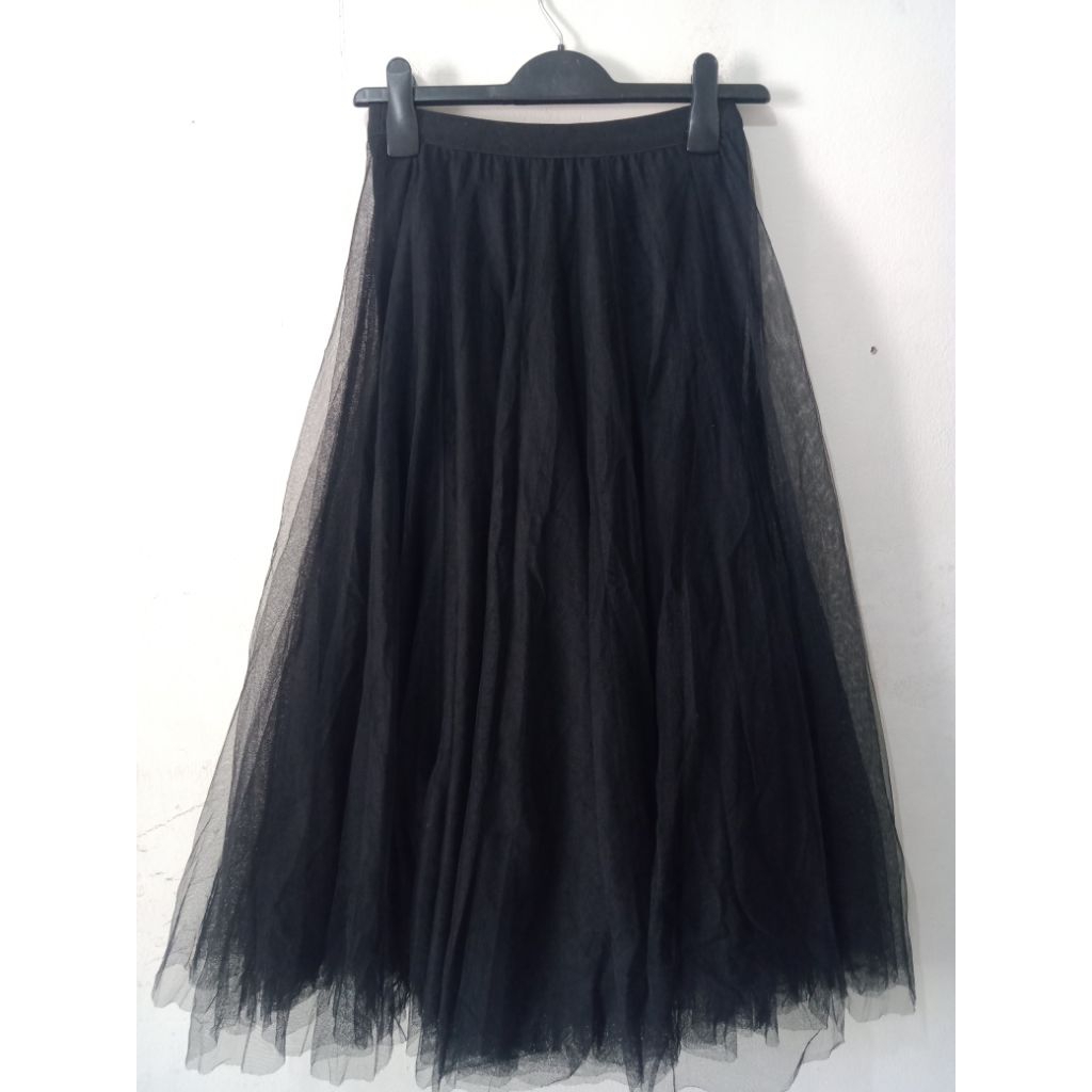 (Yay's Skirt) - Rok Panjang Wanita Tutu Gembul Hitam 3 Lapis