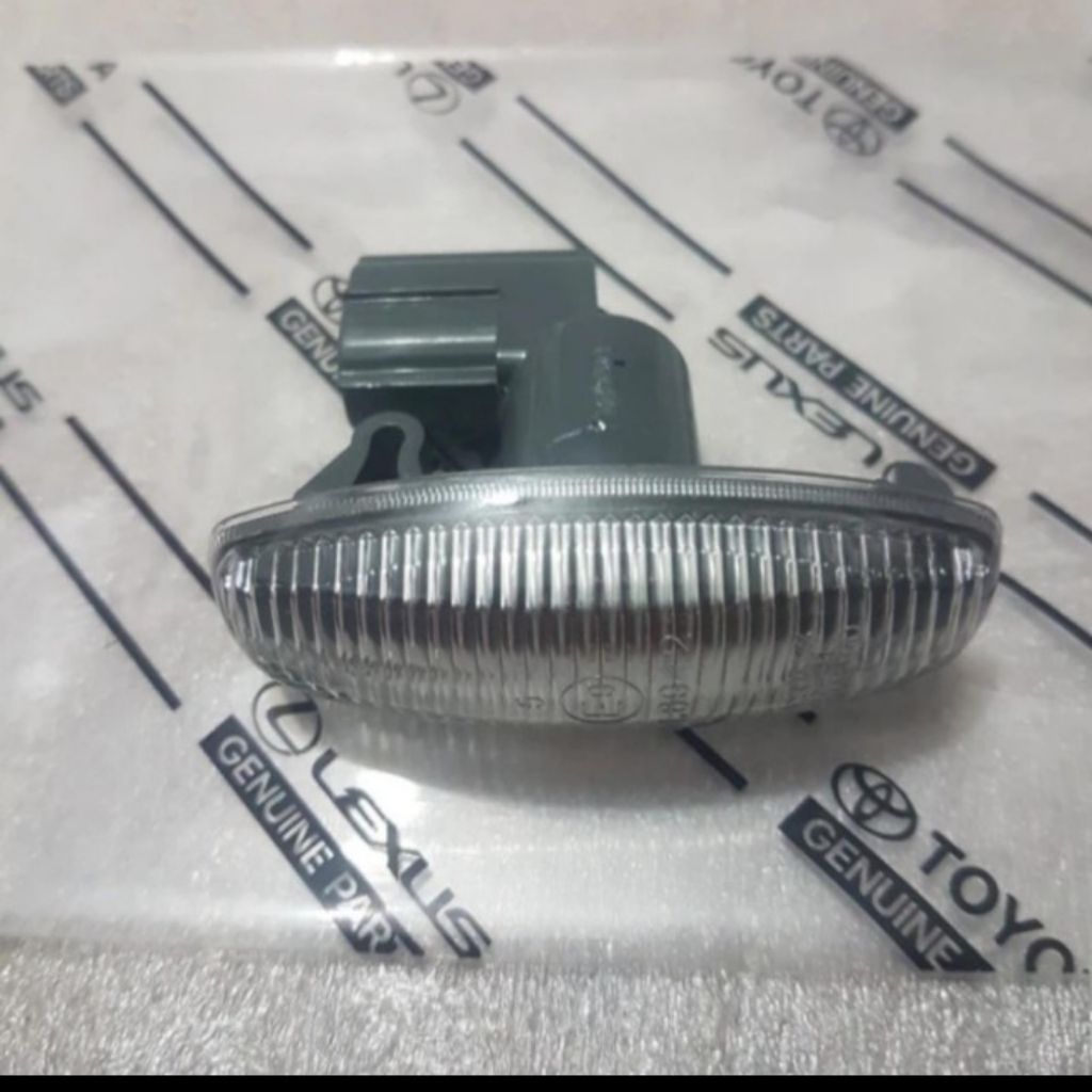 Lampu Sein Depan Toyota Yaris Vios 2014 UP