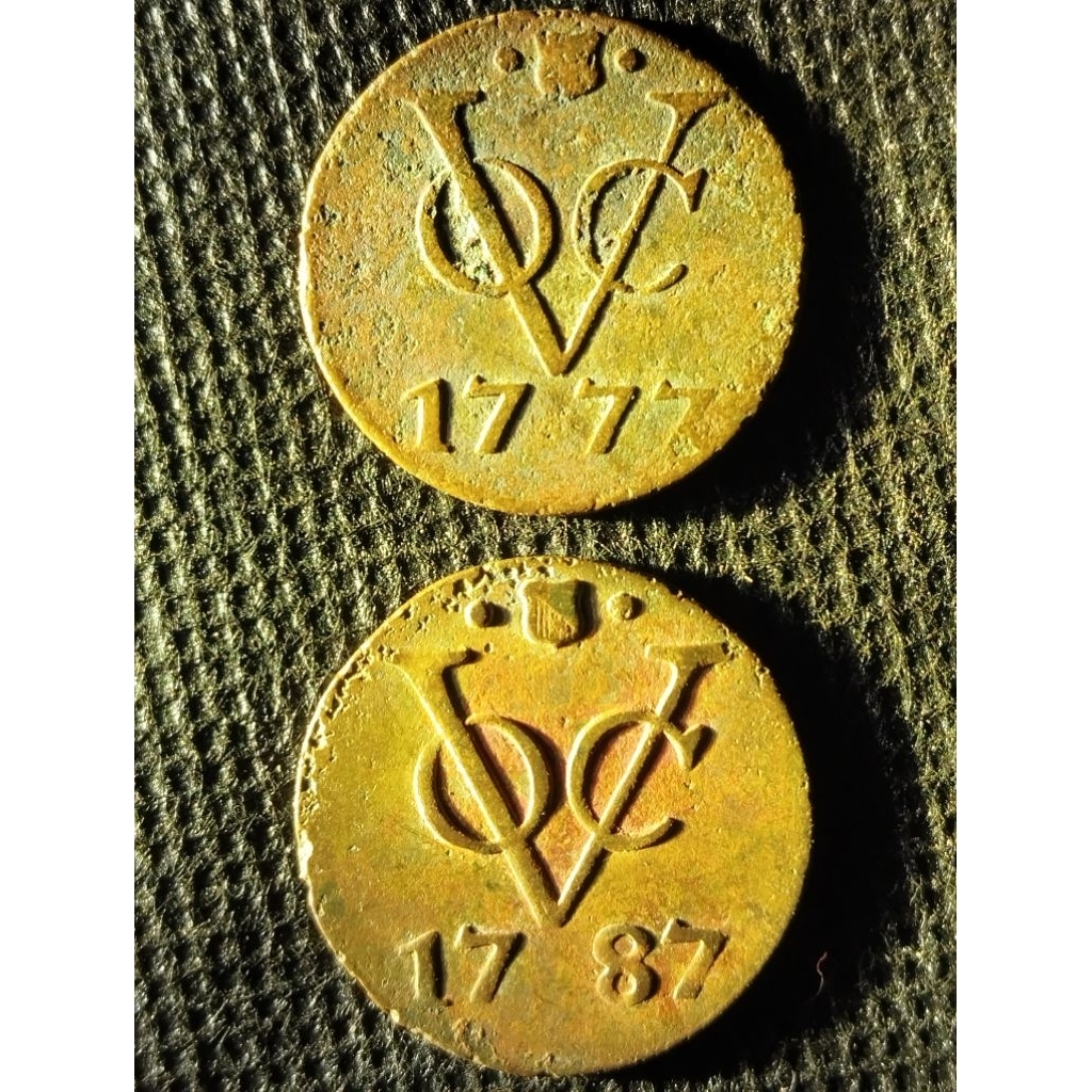 paket 2 keping koin VOC thn 1777 dan 1778 bagus uang penjajah Belanda waktu di Indonesia