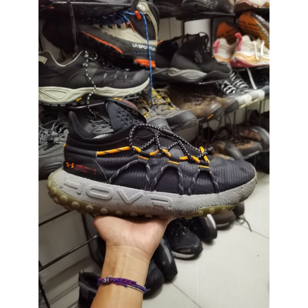 Sepatu Hiking Gunung Trail Run Under Armor Hovr Summit Cuff Size 45