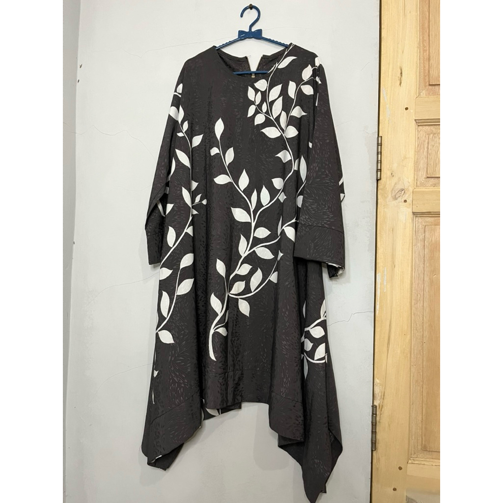 loved BAJU TUNIK MOTIF DAUN DAUN
