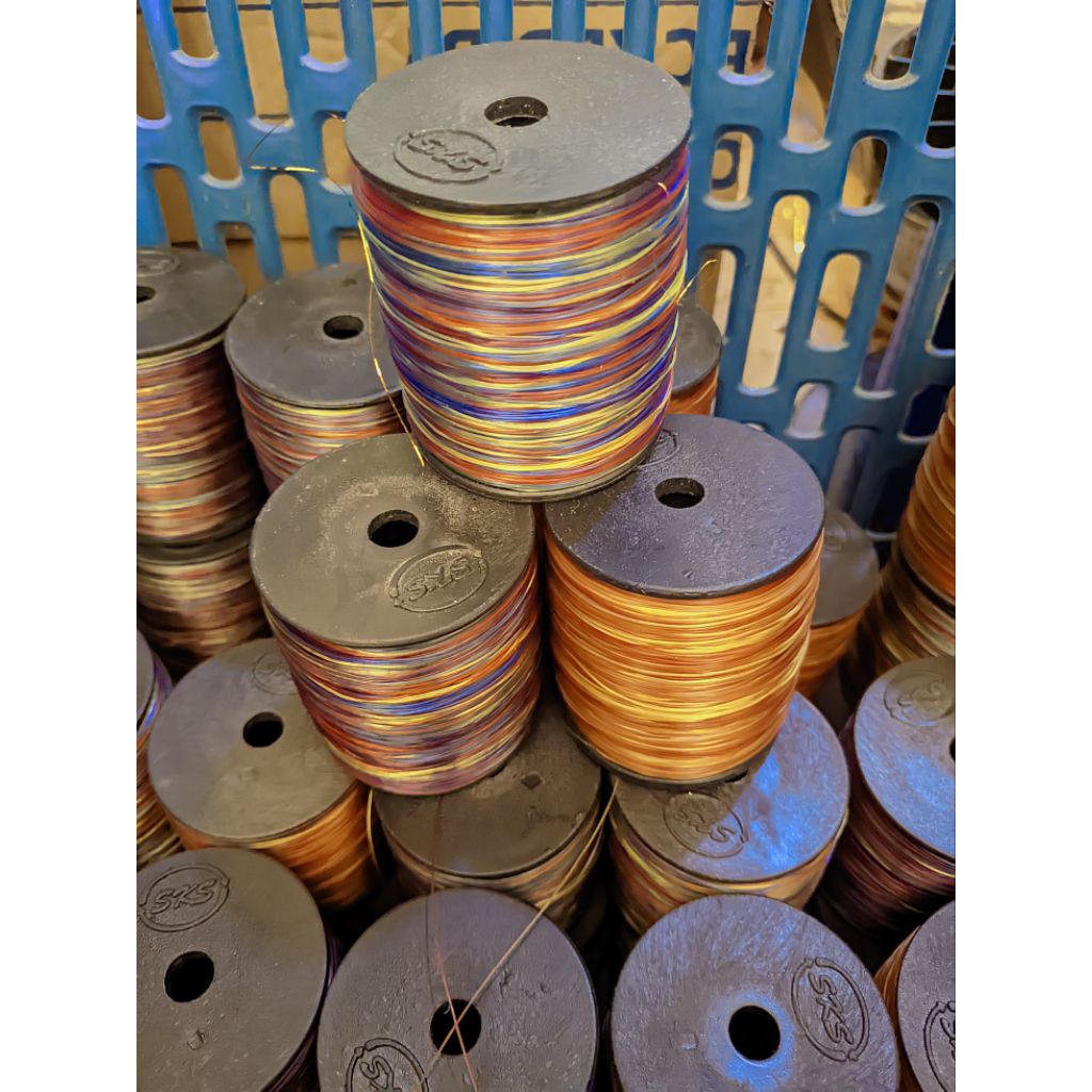 pengulur layangan senar Damyl/ mambo 3warna 040