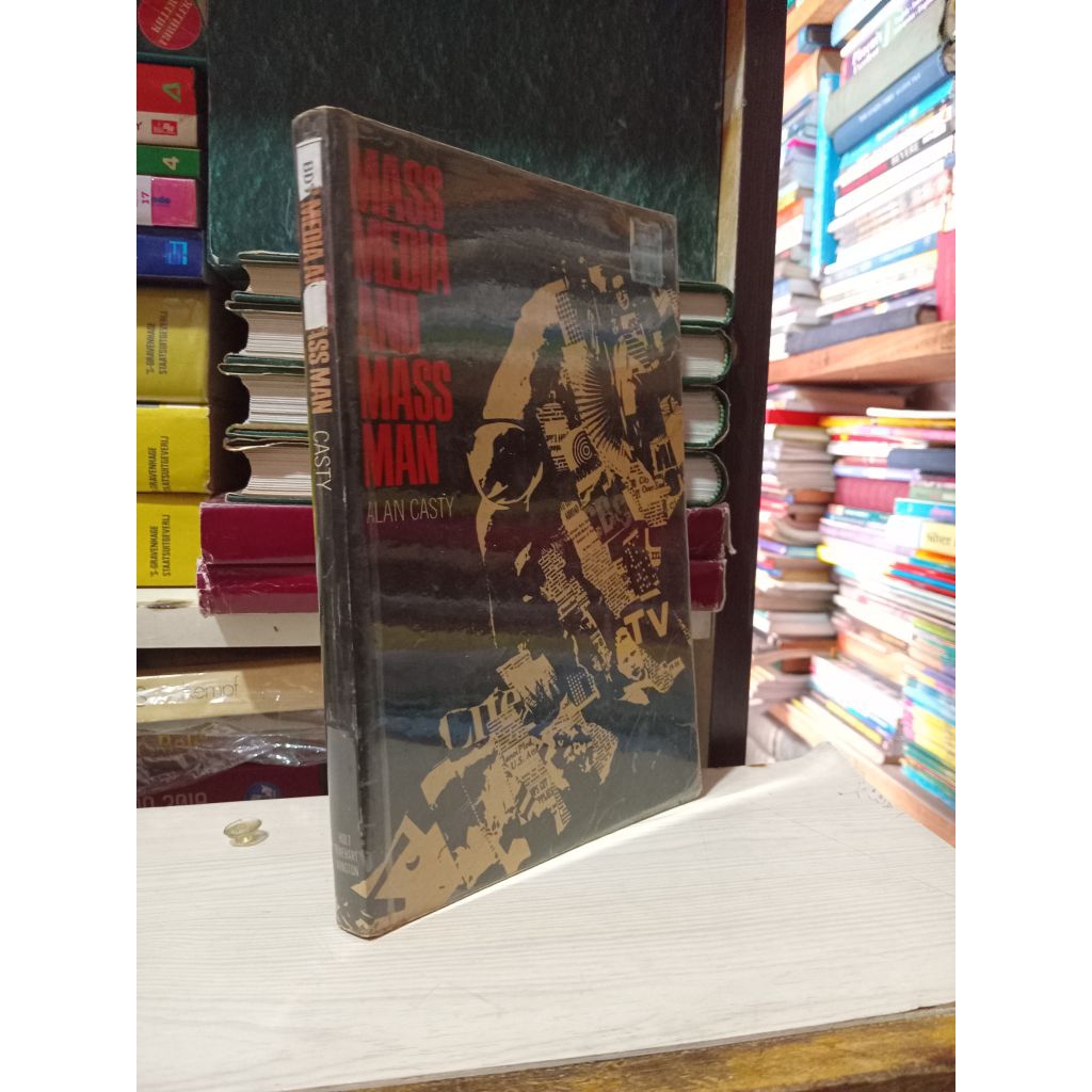 buku mass media and mass man#Rak8c