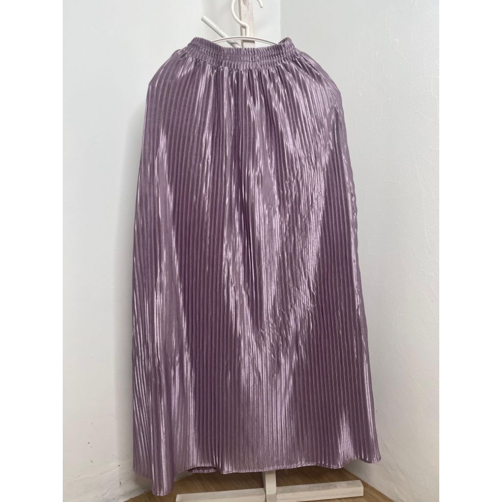 preloved rok byneeth