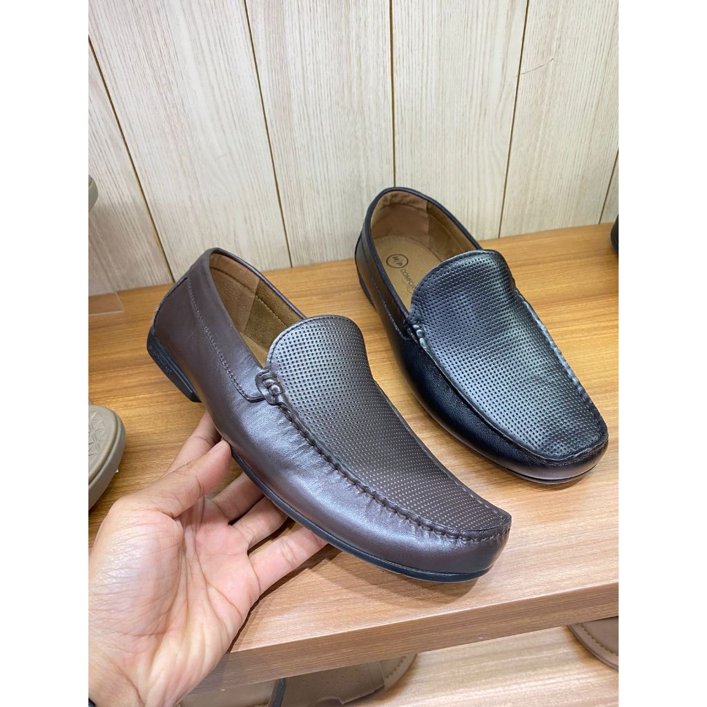 Sepatu Loafers Pria Hush Puppies
