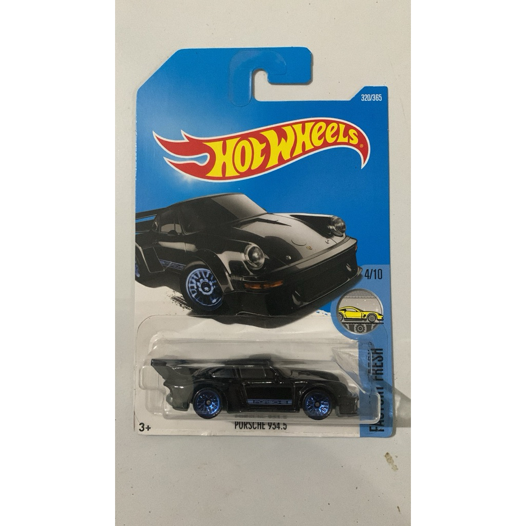 hot wheels porsche 934.5
