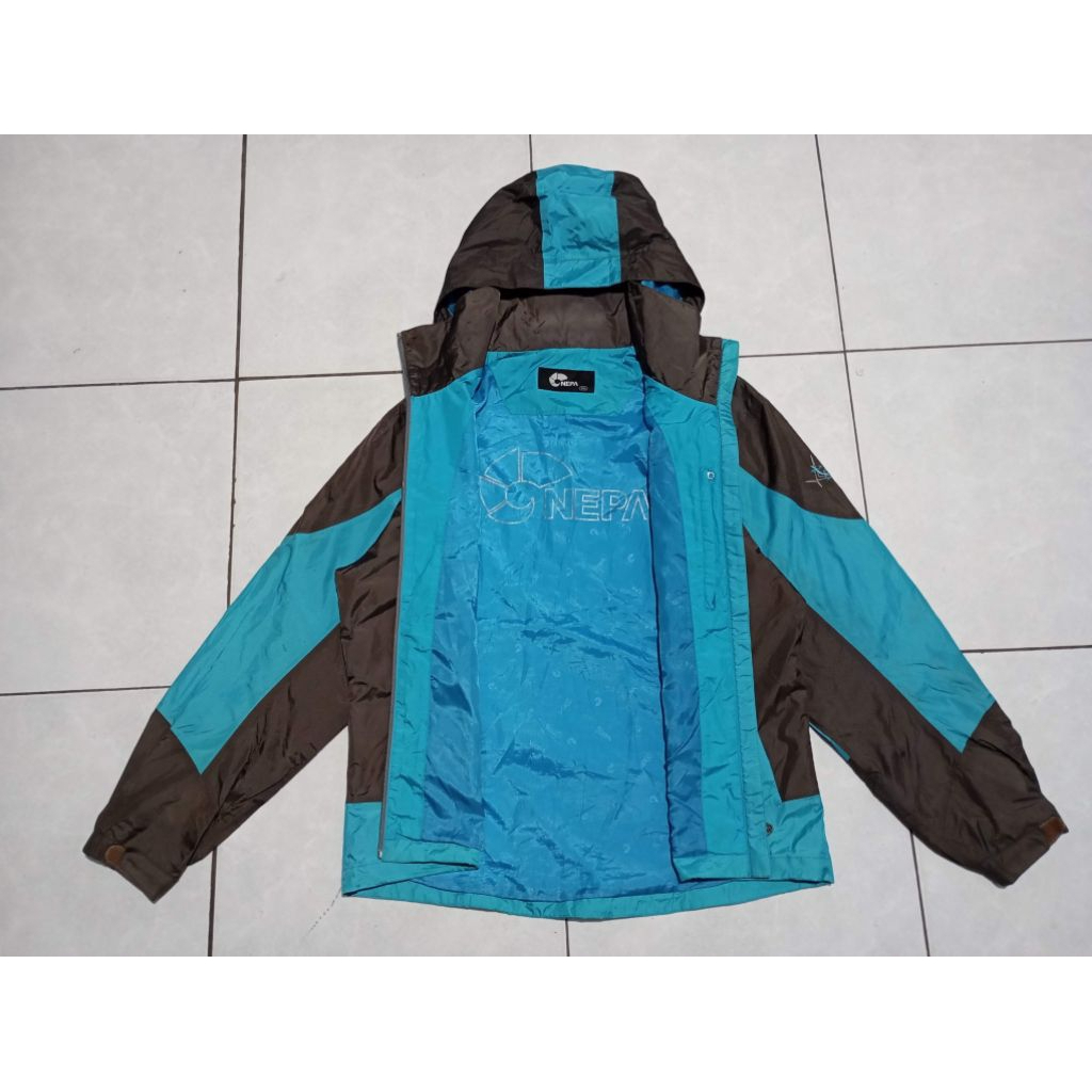 Nepa Jaket Outdoor Gunung