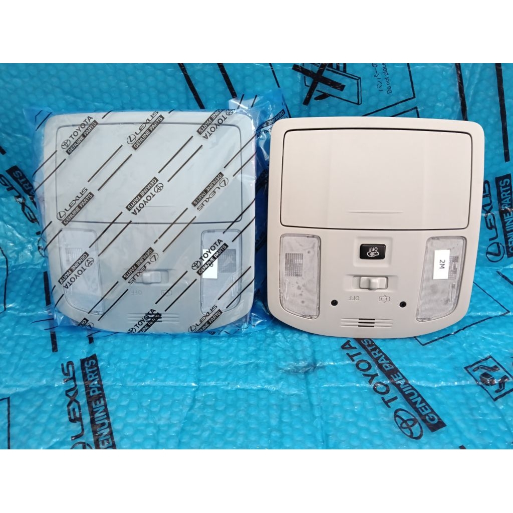 LAMPU PLAFON TOYOTA INNOVA REBORN TIPE G DAN FORTUNER LAMA ORIGINAL