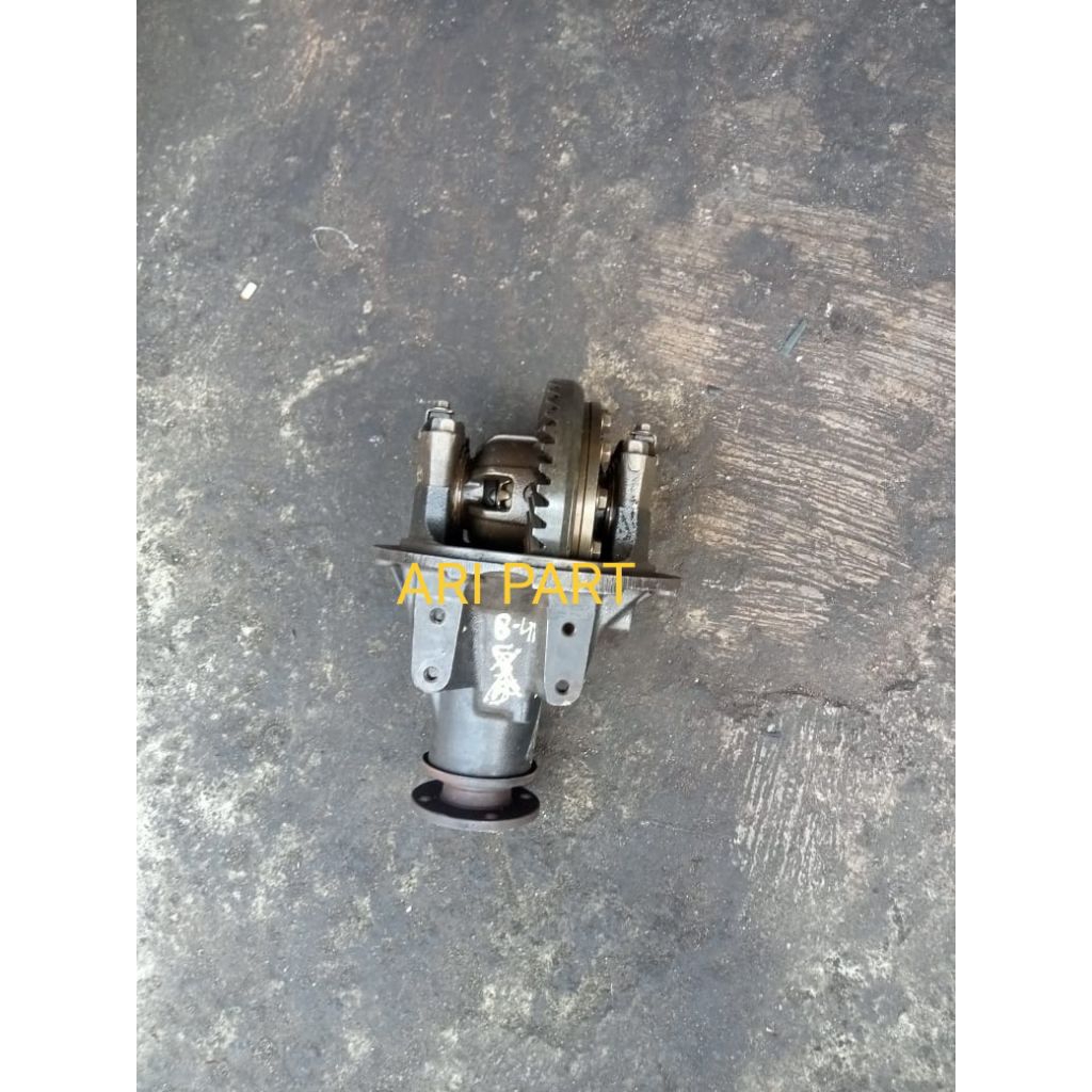 TONGKOL GARDAN ESCUDO VITARA SIDEKICK ORIGINAL