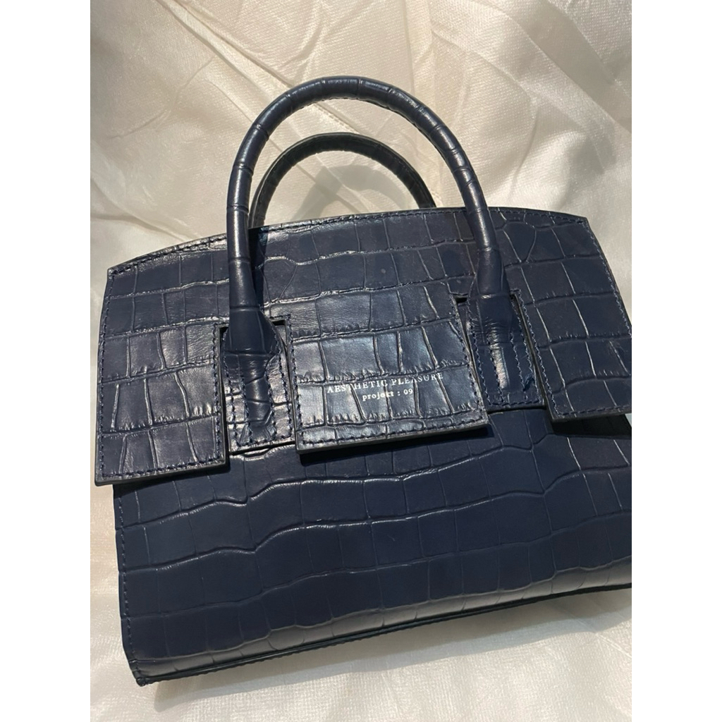 PRELOVED AESTHETIC PLEASURE BAG - MINI ISOLATION CROC NAVY