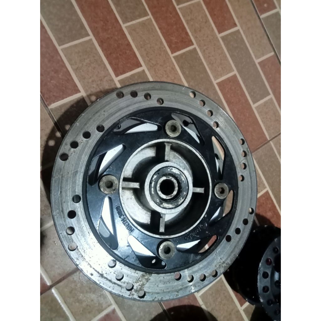 tromol ninja r/rr belakang