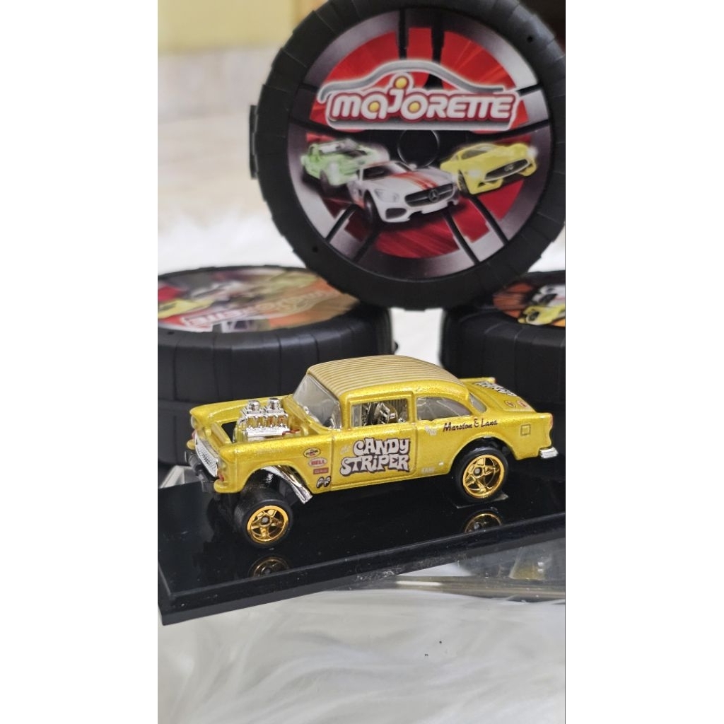 Hot Wheels Custom Candy Striper Chevy bel Air gasser