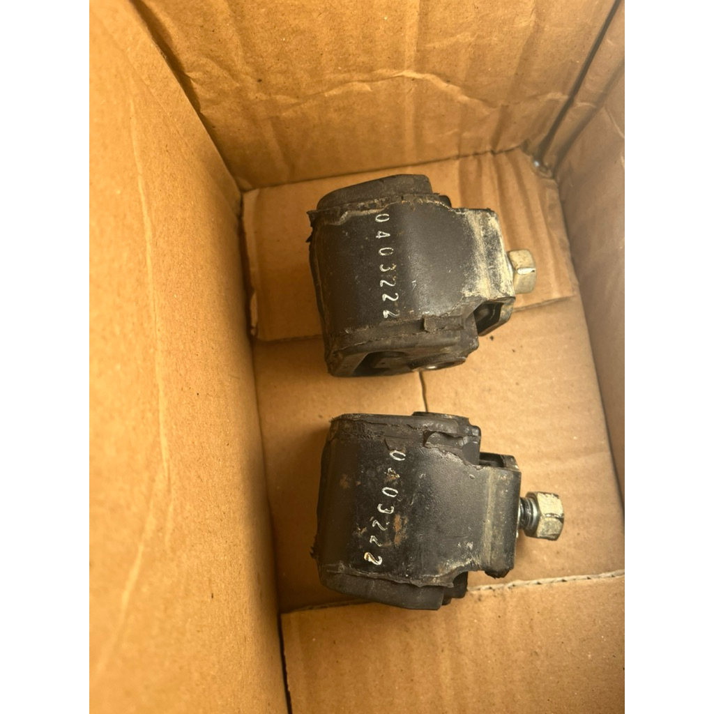 KARET  MOUNTING TRANSMISI L300 ORIGINAL