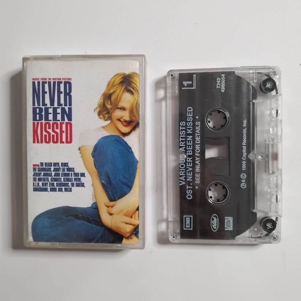 Kaset Soundtrack Never Been Kissed / Semisonic The Cardigans Moffatts Beach Boys REM Smiths John Len