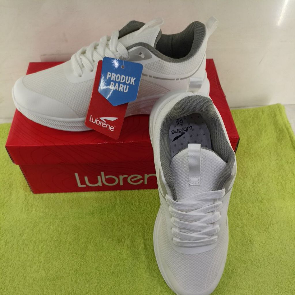 Lubrene sepatu wanita dewasa