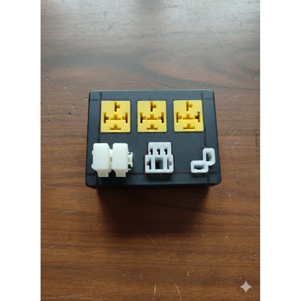 Box relay kosongan(tanpa kabel) untuk motor cb, gl, mp ada 2 macam