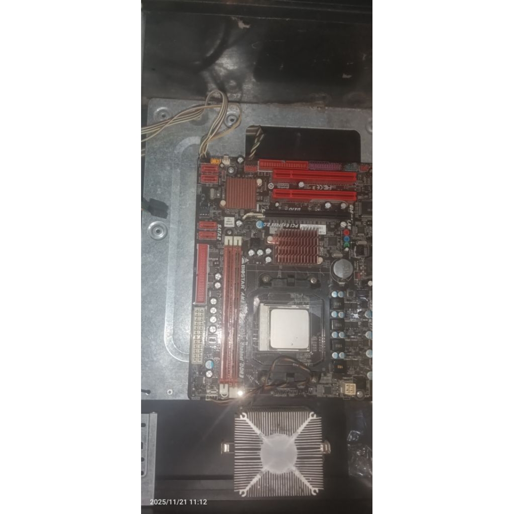 Paketan Mobo+CPU Biostar A880G+ AM3 + Athlon 2 x245 + RAM 2*2GB