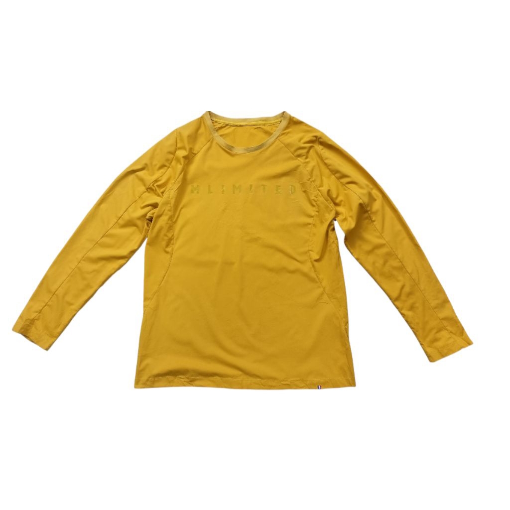 Kaos Gunung “MLIMITED Long Sleeve Performance Shirt