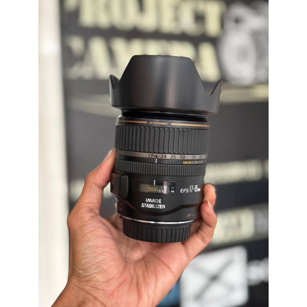 CANON EFS 17-85MM IS USM BONUS HOOD