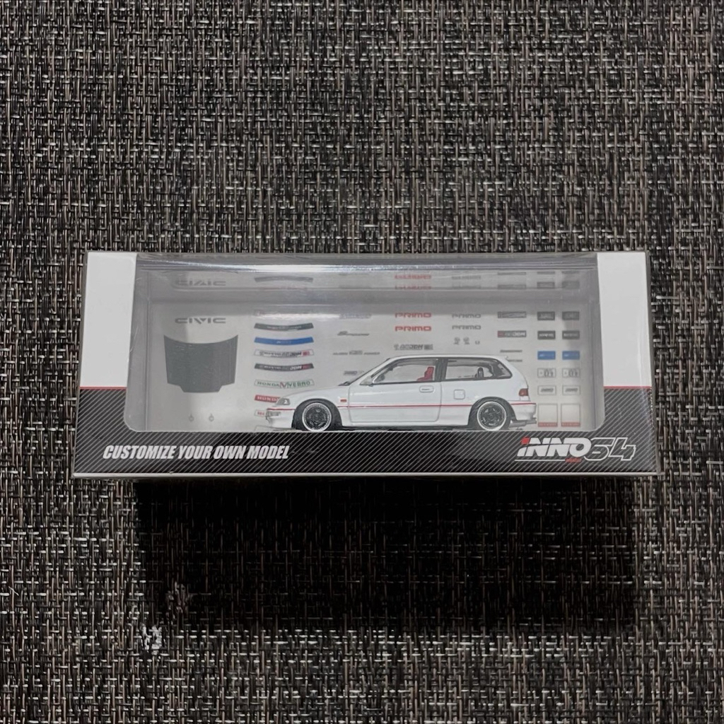 Inno64 Honda Civic EF9 SiR White