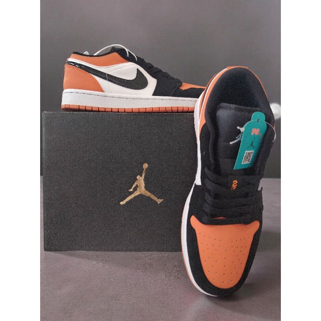 NIKE JORDAN AIR LOW 1