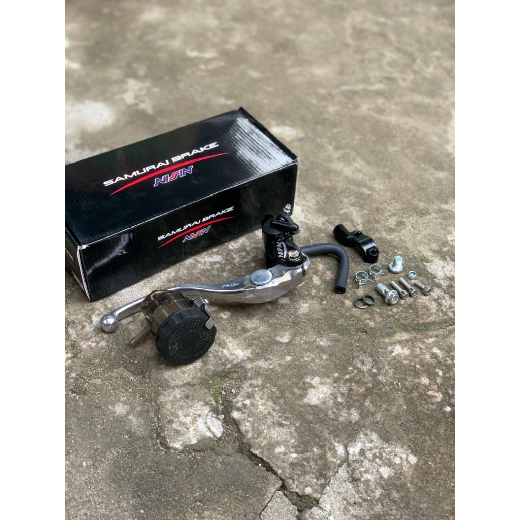 MASTER REM  MODEL RADIAL NISSIN IMPORT