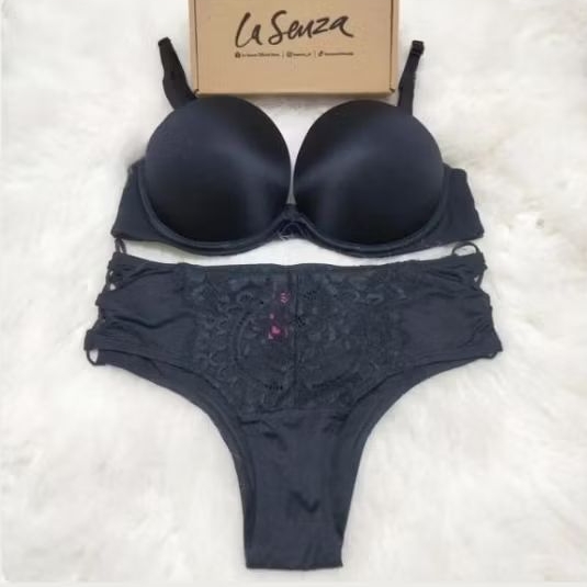 La Senza Bra size 34C Undies M