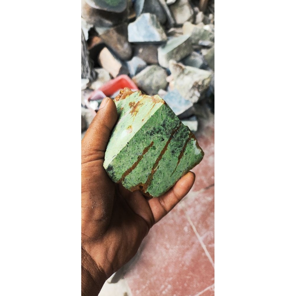 bongkahan batu pirus aceh 1.3kg