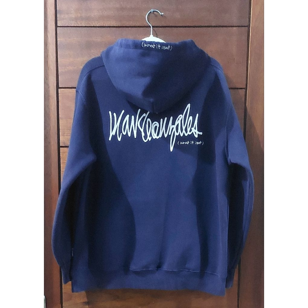 Hoodie Mark Gonzales