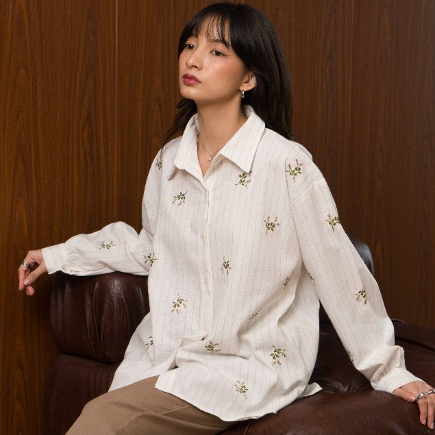 Vivi Linen Embroidery Kemeja wanita premium - Simple modern look atCareena - linen shirt with embroi