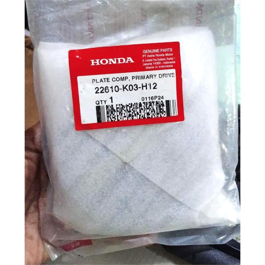 Dudukan Kampas Ganda (Plate Comp Primary Drive) Honda Revo 110 FI Original HONDA 22610K03H12