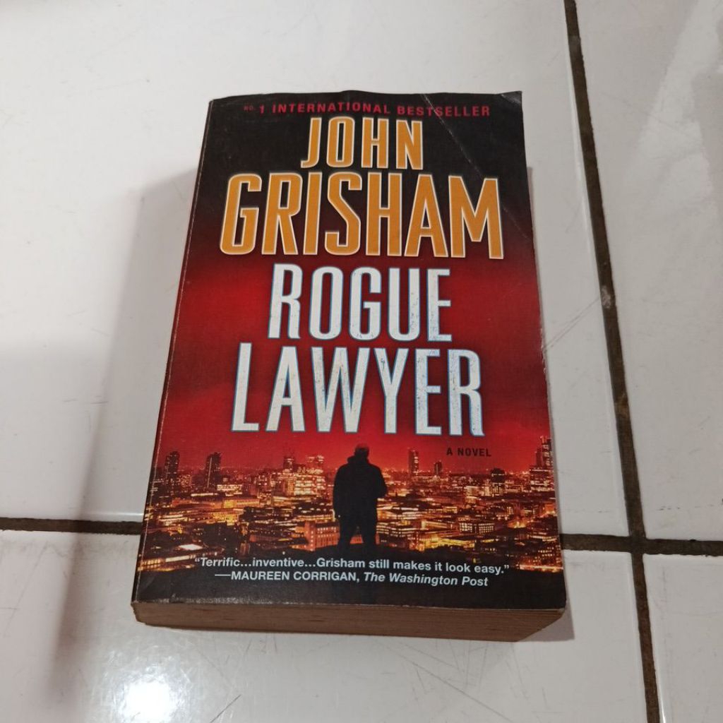 Novel import John Grisham Rogue Lawyer