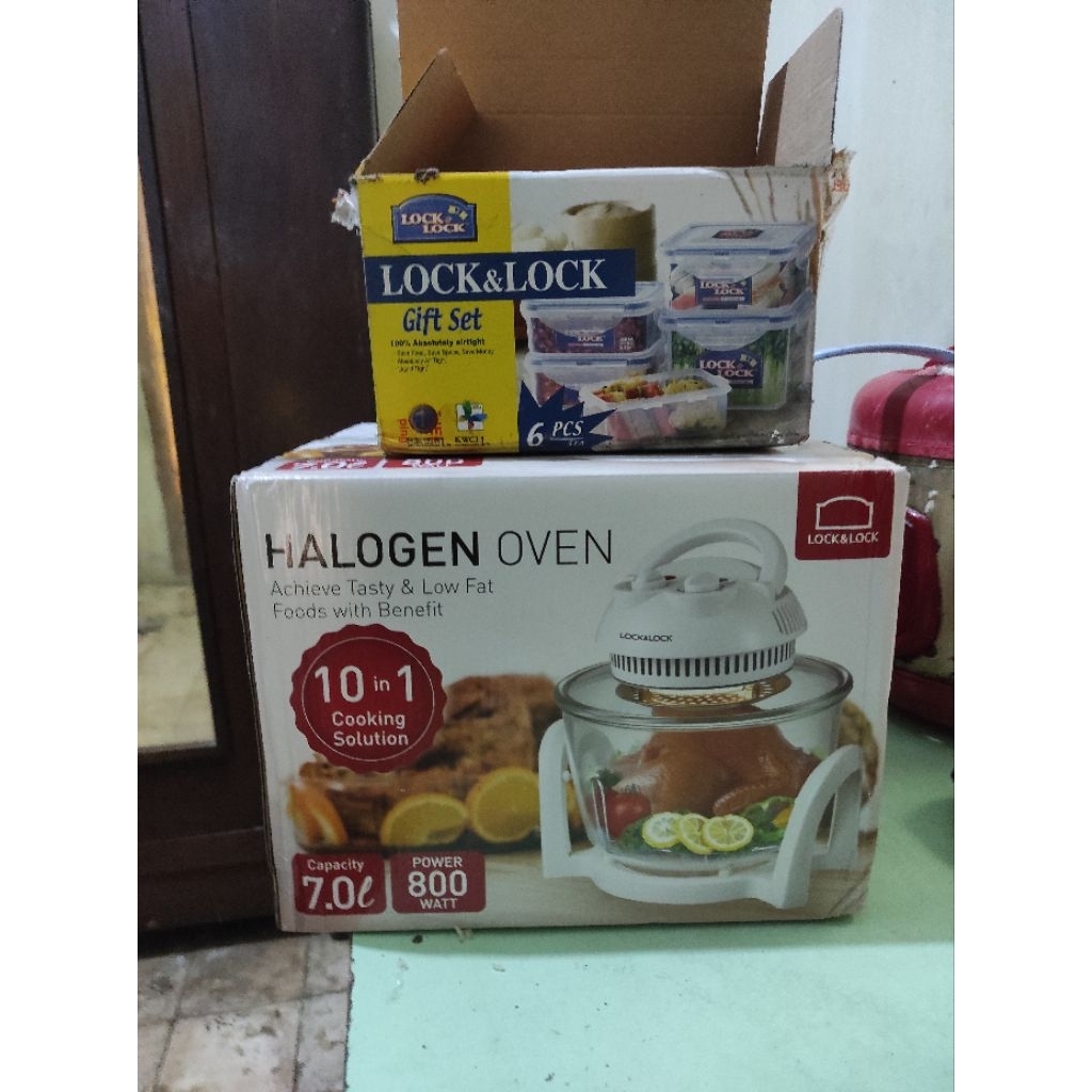 Halogen Oven lock and lock