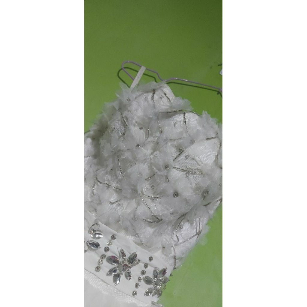 sewa / beli gaun wedding