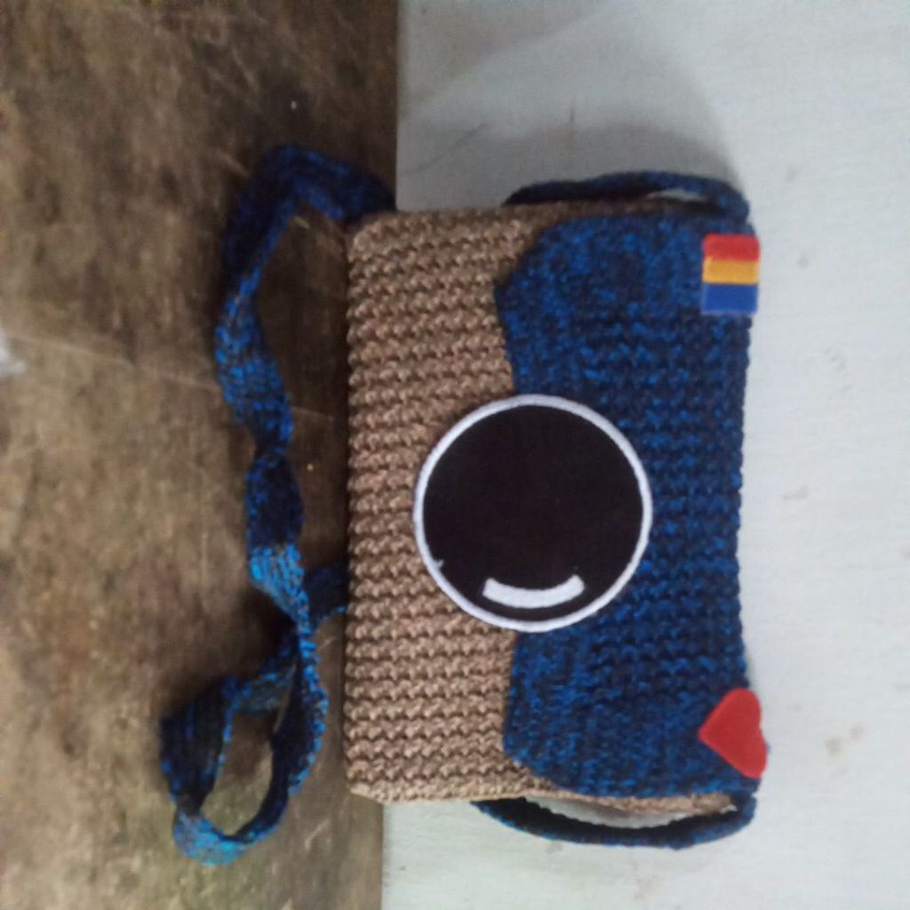 tas slempang hp wanita