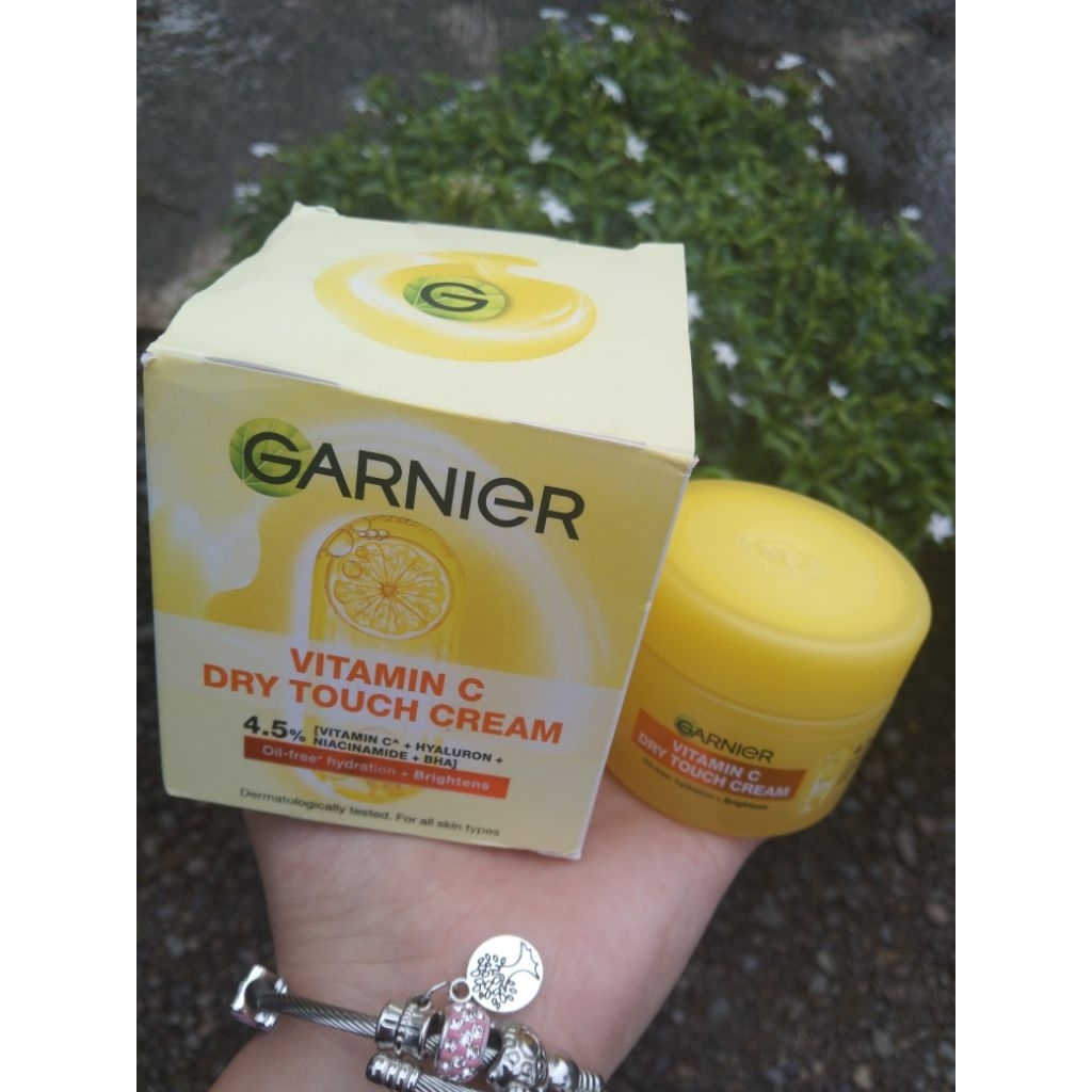 moisturizer mochi garnier