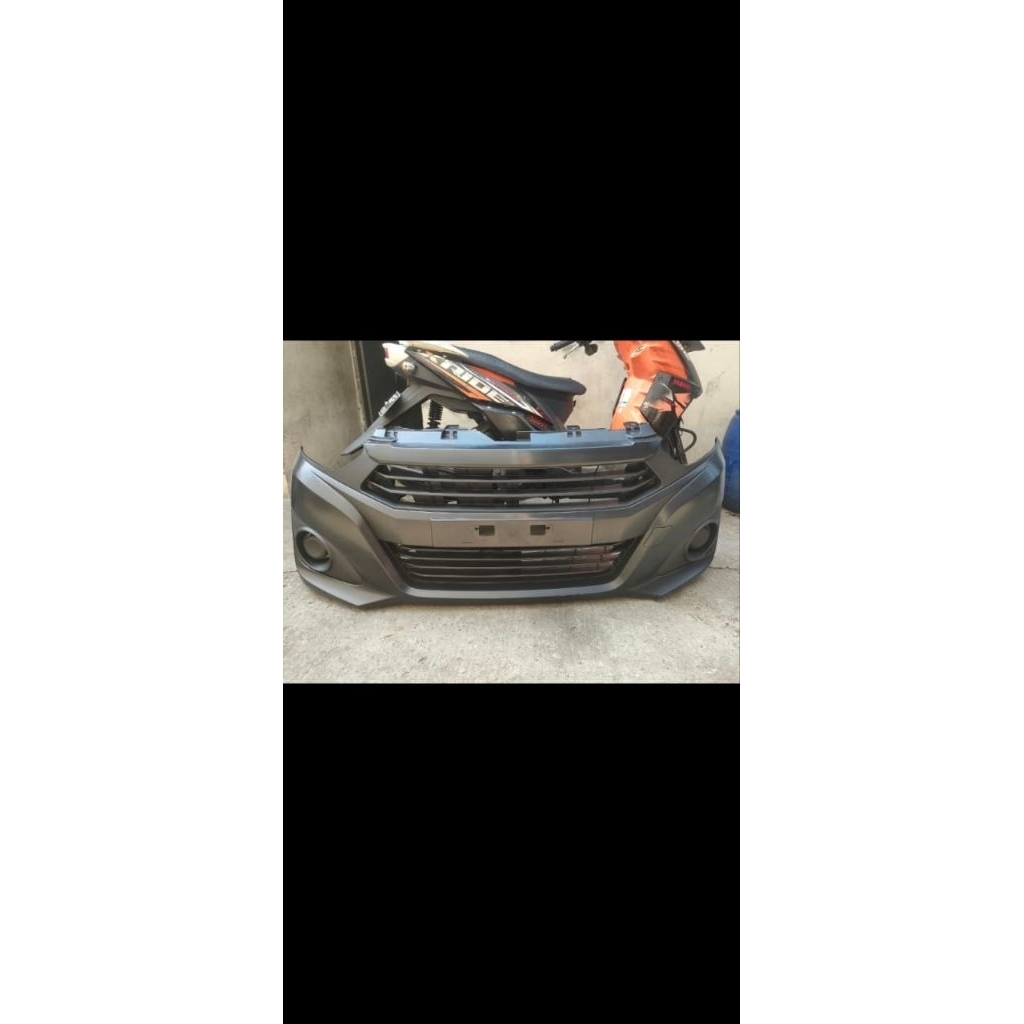 bemper depan Toyota Ayla