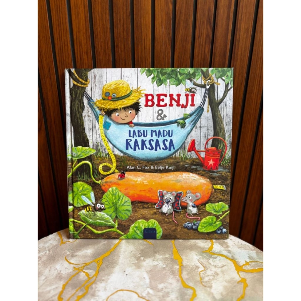Benji dan labu madu raksasa