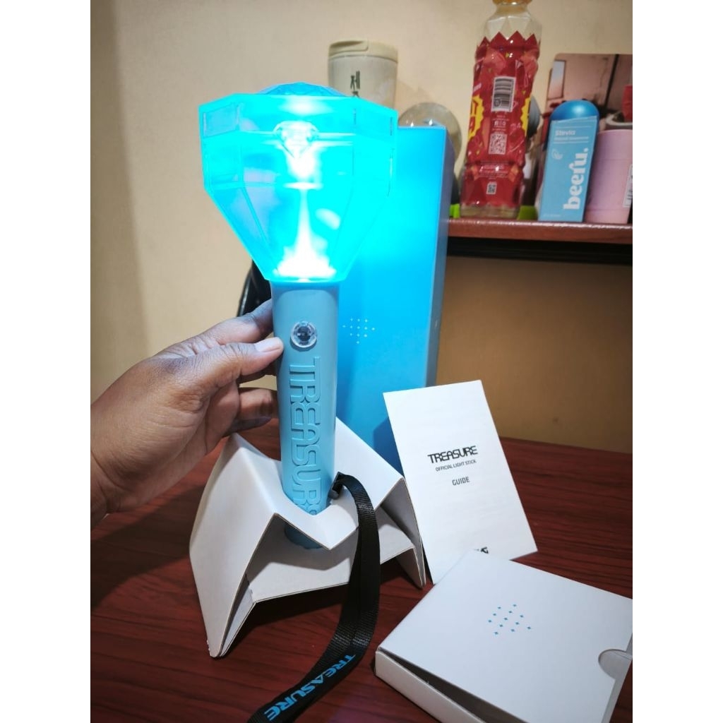 Preloved Lightstick TREASURE Official YG