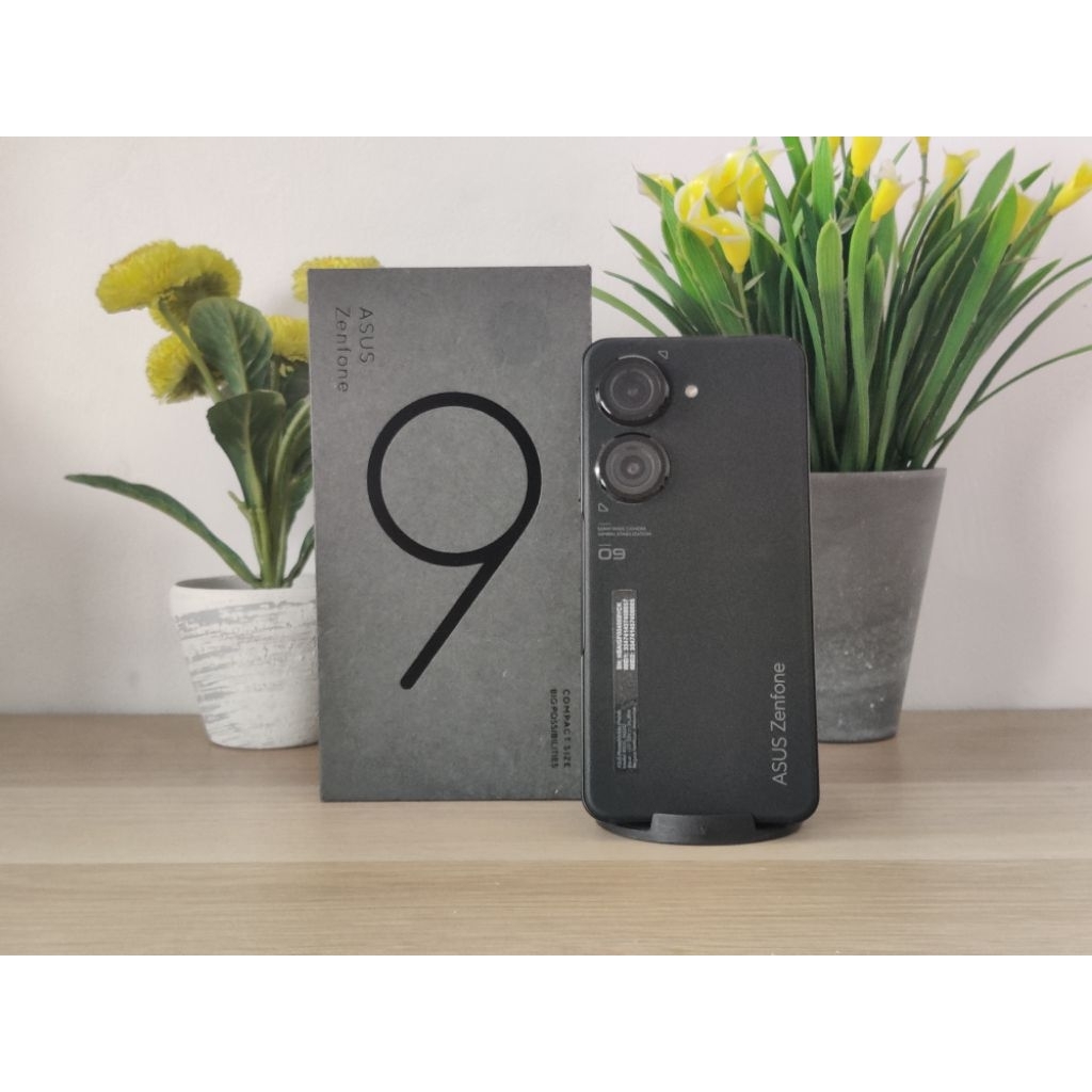 Asus Zenfone 9 8GB/256GB Resmi Indonesia
