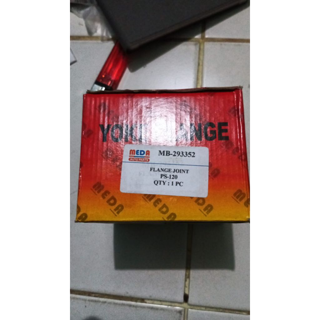 flange joint yoke flange joint PS120 PS135 ps125t canter mb293352/ mb075217