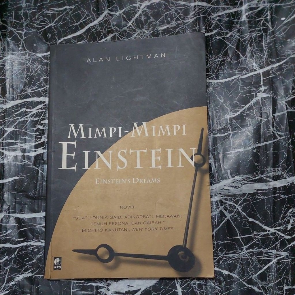 MIMPI-MIMPI EINSTEIN