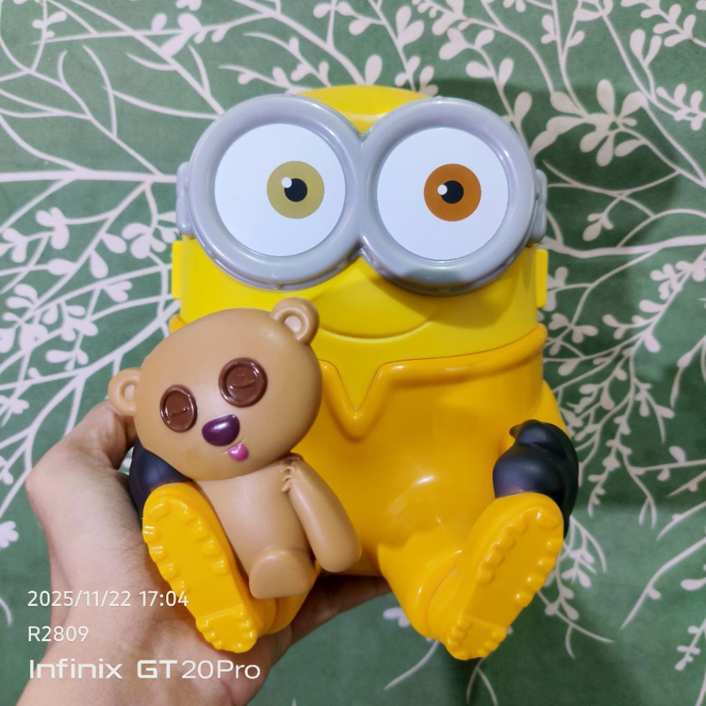 Popcorn Bucket McDonald's Jumpsuit Carrier McD Minion